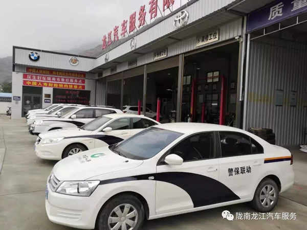 金錘鈑金，銀槍噴漆！龍江汽修值得信賴！