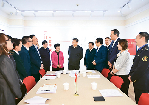 習近平：堅持、完善和發(fā)展中國特色社會主義國家制度 與法律制度