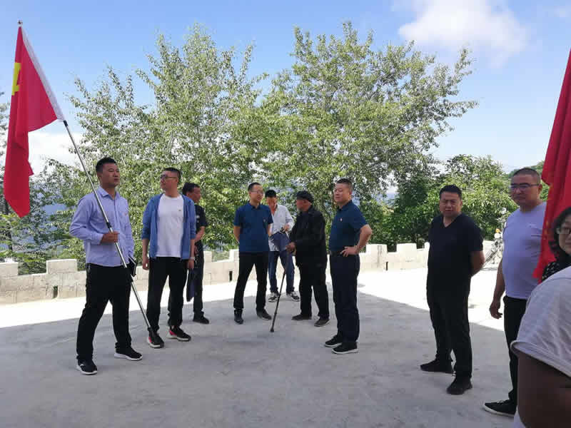“感黨恩、憶黨史”，--市龍江城鄉(xiāng)發(fā)展集團(tuán)公司開(kāi)展慶祝建黨99周年主題黨日活動(dòng)
